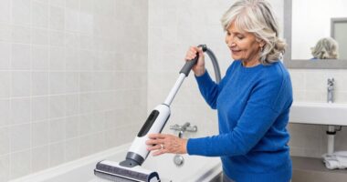 top power scrubbers for seniors
