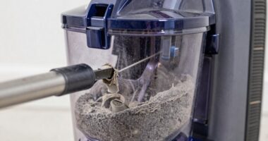 diagnosing vacuum suction issues