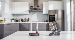 Best Dyson Cordless Vacuums for Hardwood Floors (2026) — Guide 18